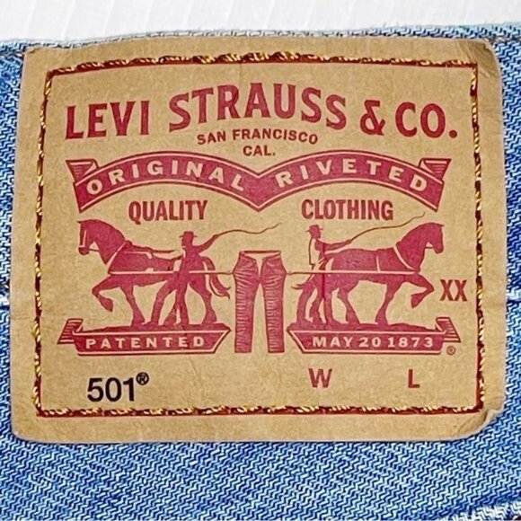 Levi's 501  high rise distressed shorts Sansome Straggler size 29 - Picture 8 of 10